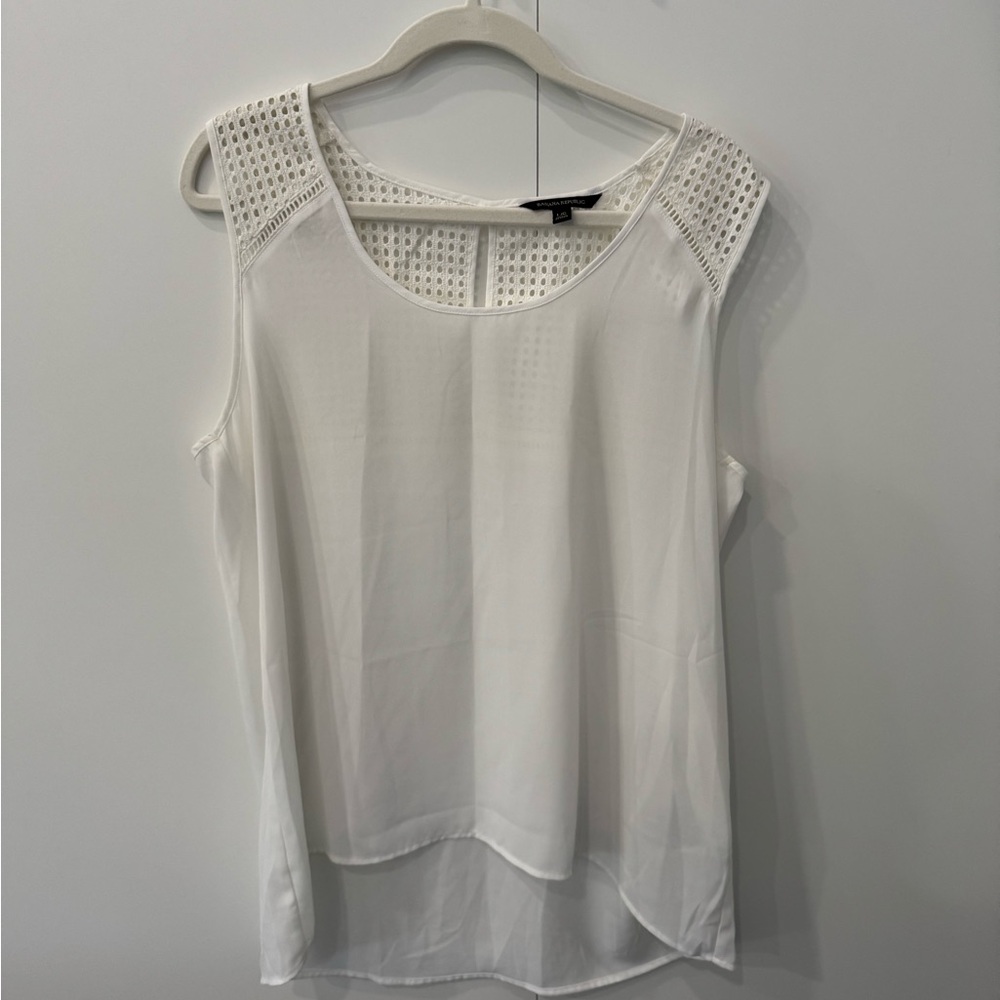 Banana Republic - White Sleeveless Top